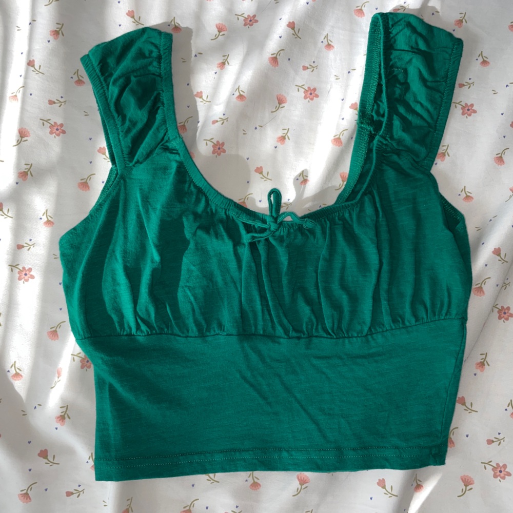 Pacsun Me to We Crop Top
